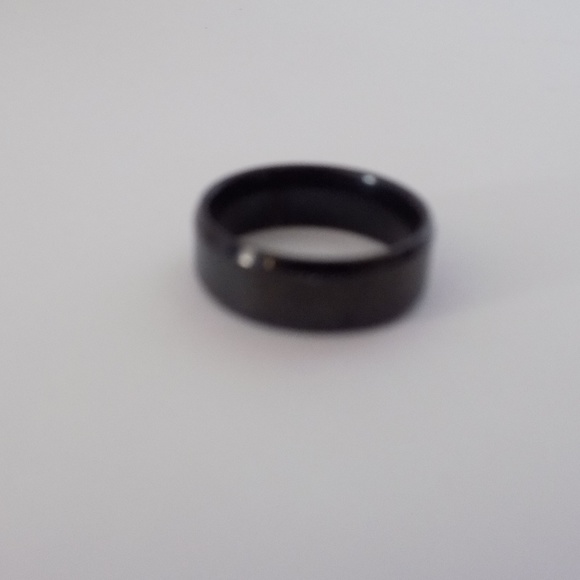 Men's Black Titanium stainless steel Ring size 10 - Picture 2 of 5